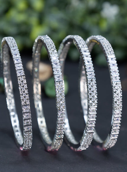 Zircon bangle with cz stones