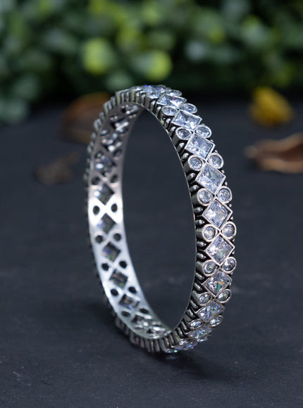 Oxidised bangle with cz stones