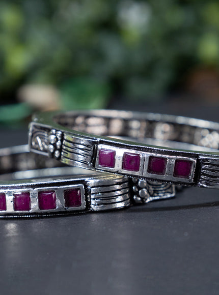 Oxidised bangle with ruby stones