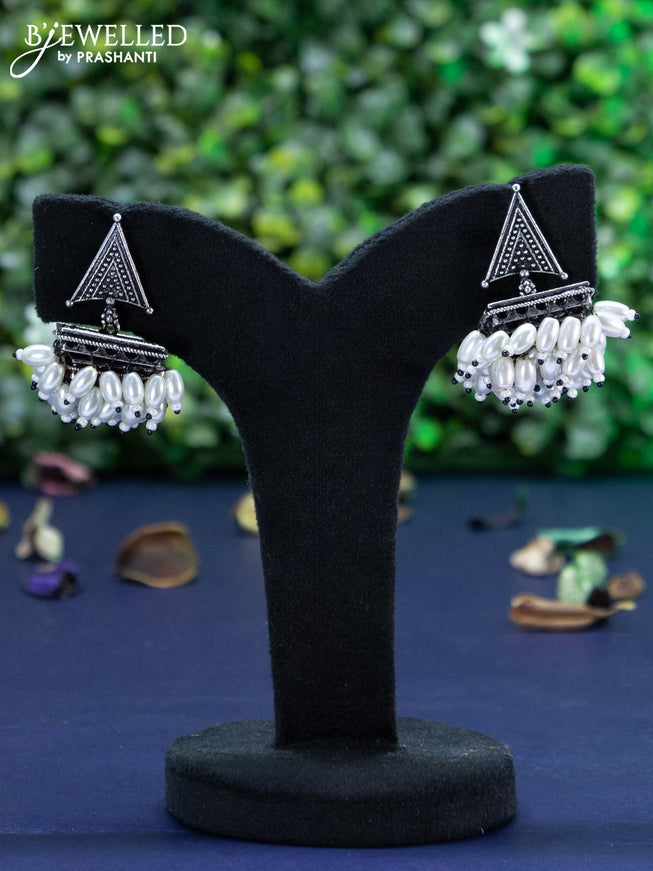 Oxidised jhumka geometric design with pearl hangings