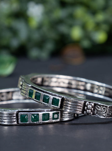 Oxidised bangle with emerald stones