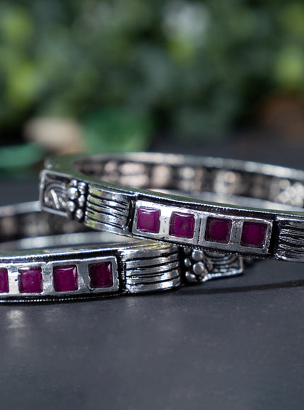 Oxidised bangle with ruby stones