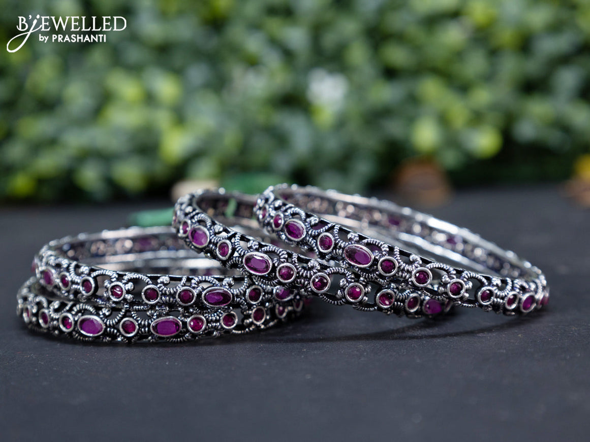 Oxidised bangle with ruby stones