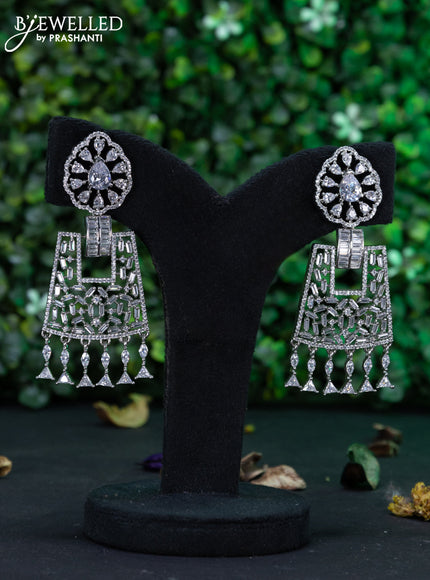 Zircon earring with cz stones and hangings