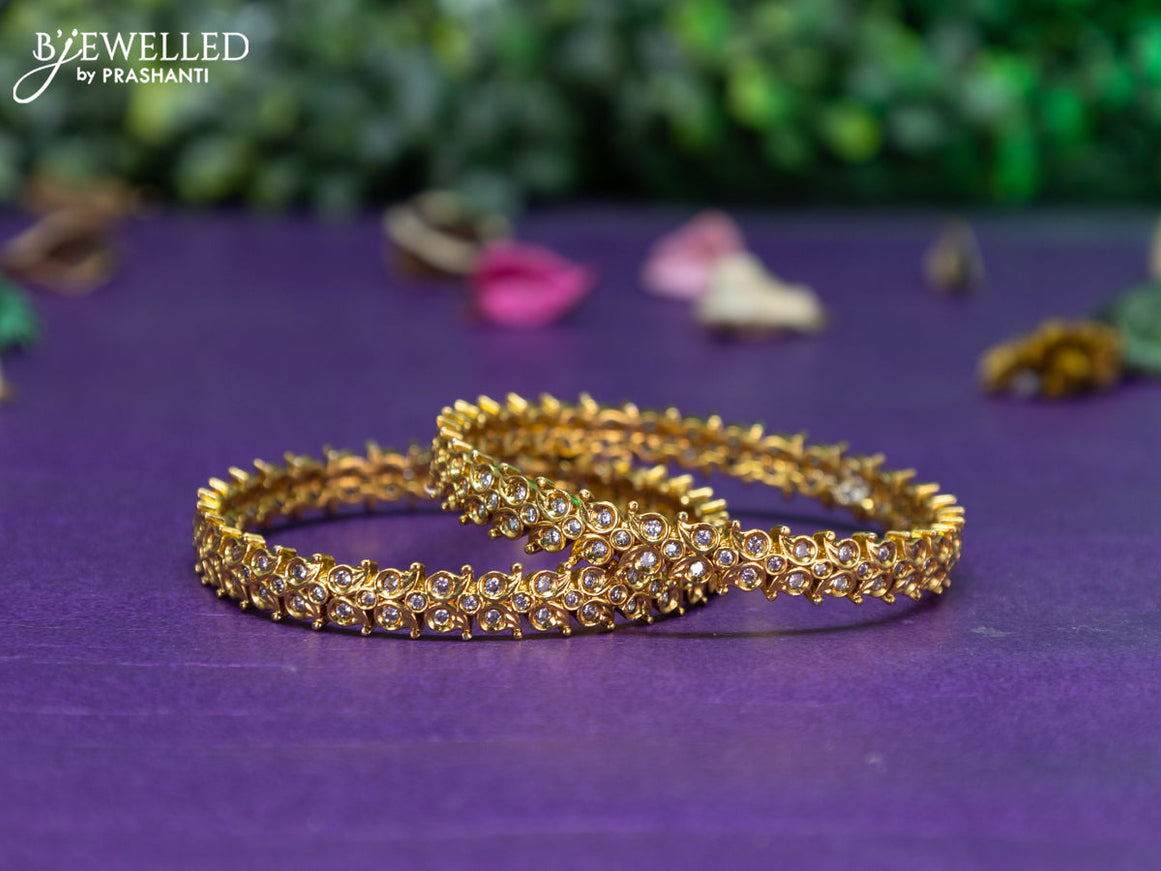 Antique bangle manga design with cz stones