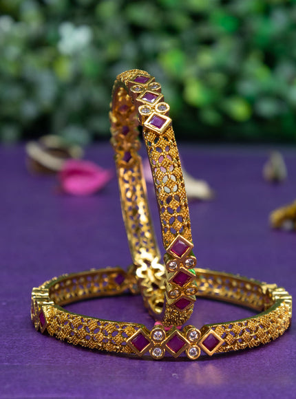 Antique bangle with pink kemp and cz stones