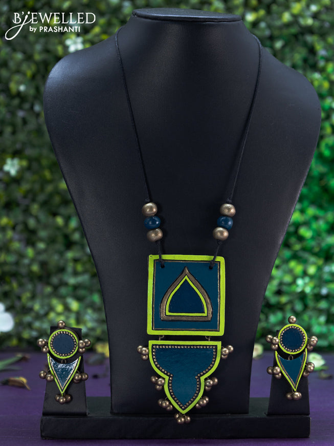 Terracotta necklace with green and blue pendant