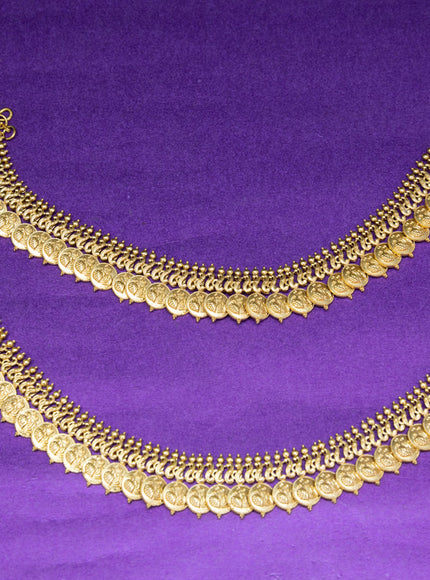 Antique anklet with kasu design