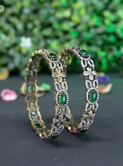 Victorian bangle with emerald and cz stones