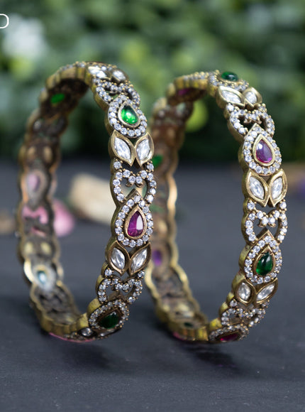 Victorian bangle with kemp and cz stones