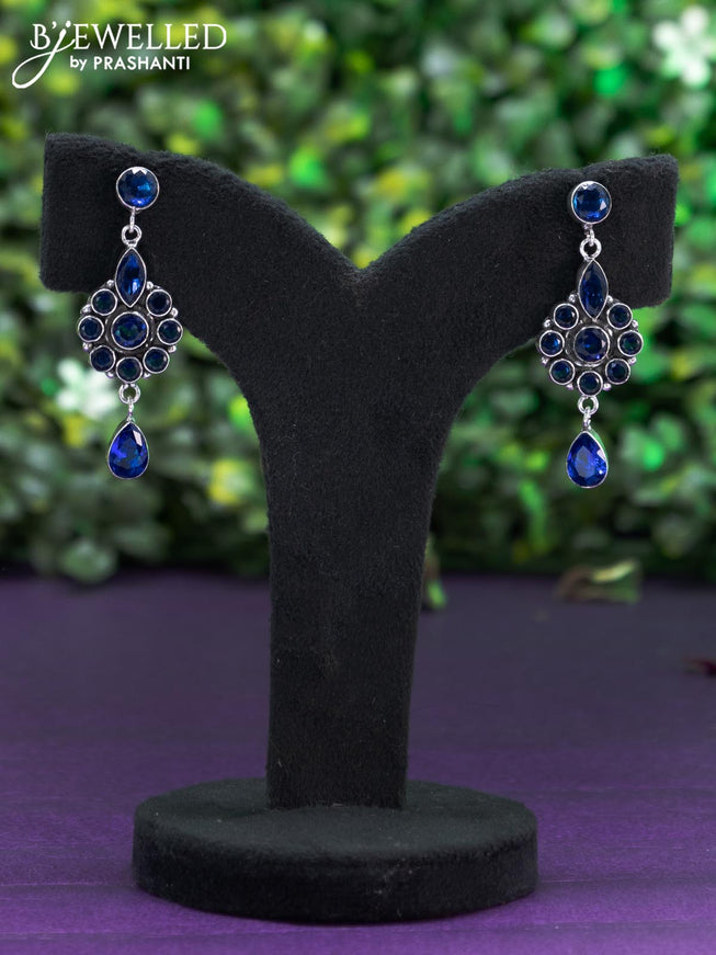 Oxidised earring with sapphire stones and hanging