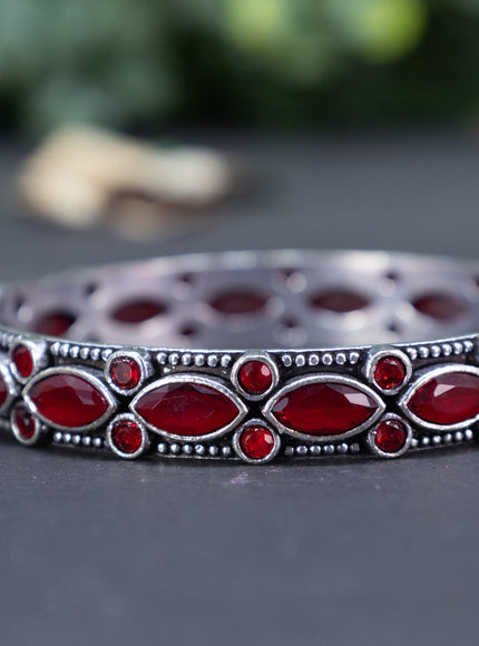 Oxidised bangle with maroon stones