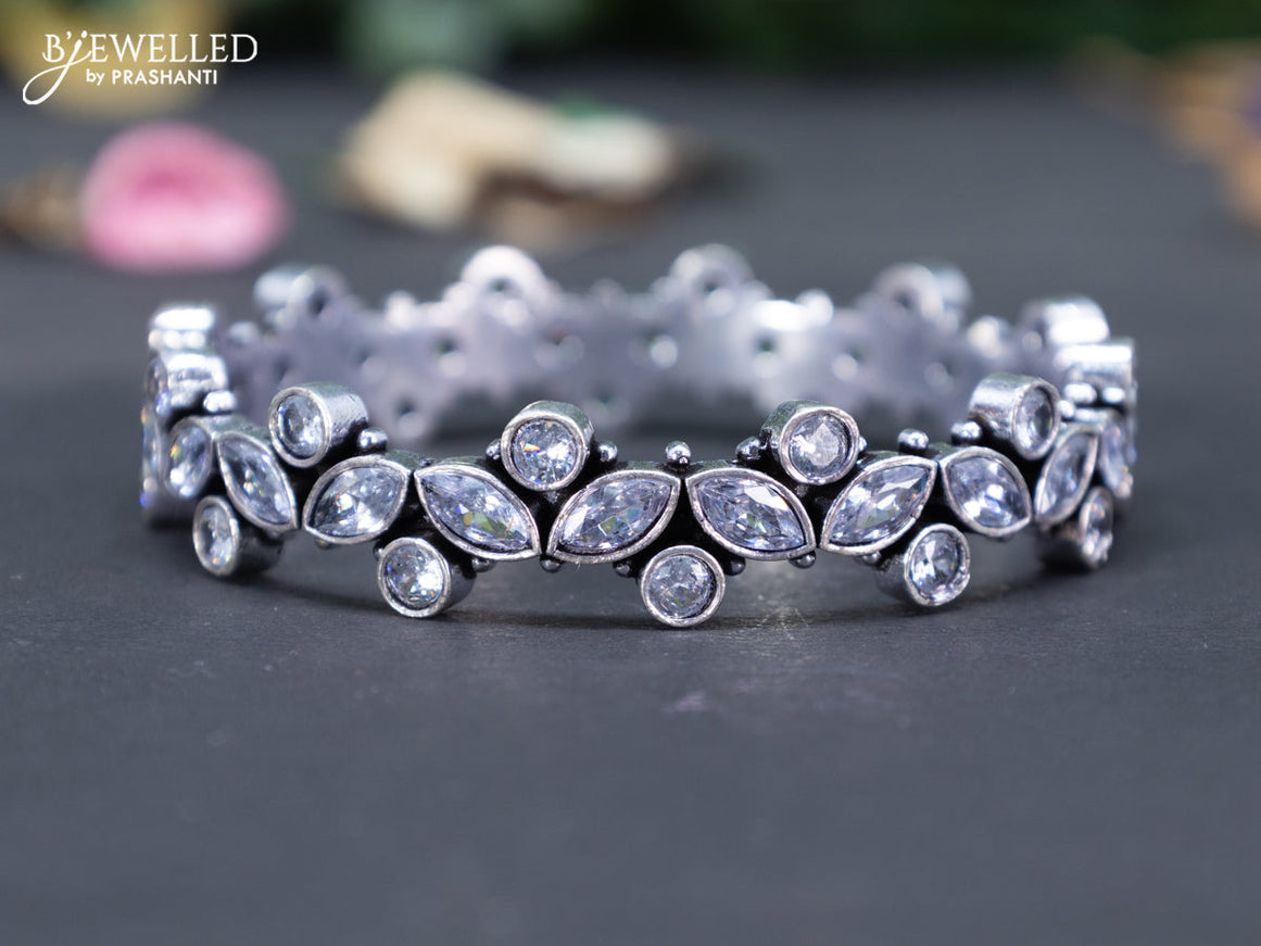 Oxidised bangle with cz stones