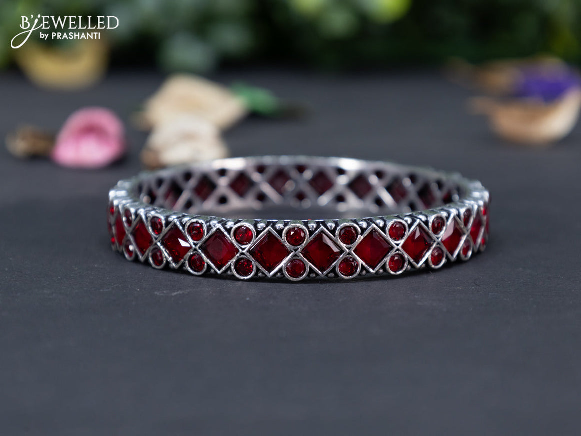 Oxidised bangle with maroon stones