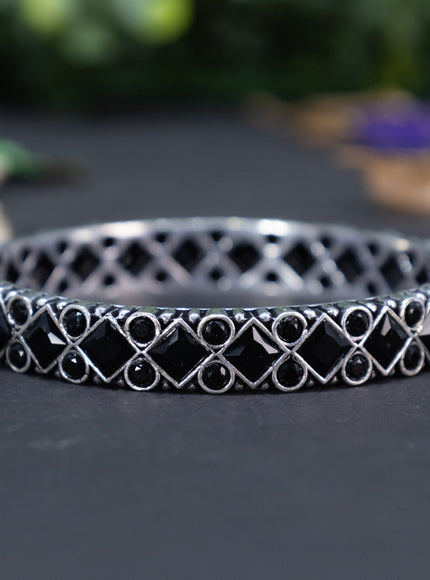 Oxidised bangle with black stones