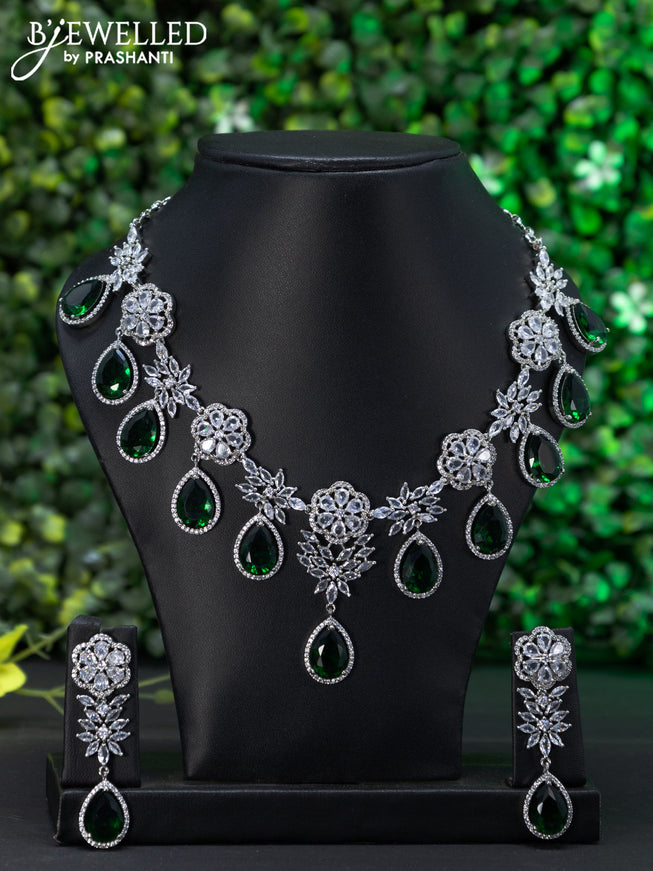 Zircon choker with emerald and cz stones