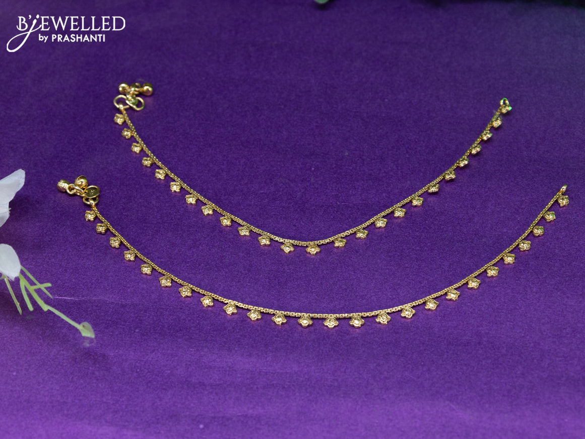 Antique anklet with simple design