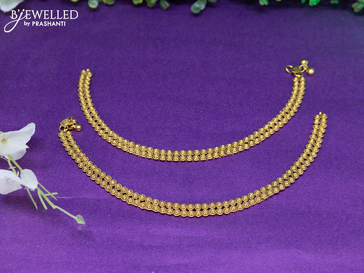 Antique anklet with simple design