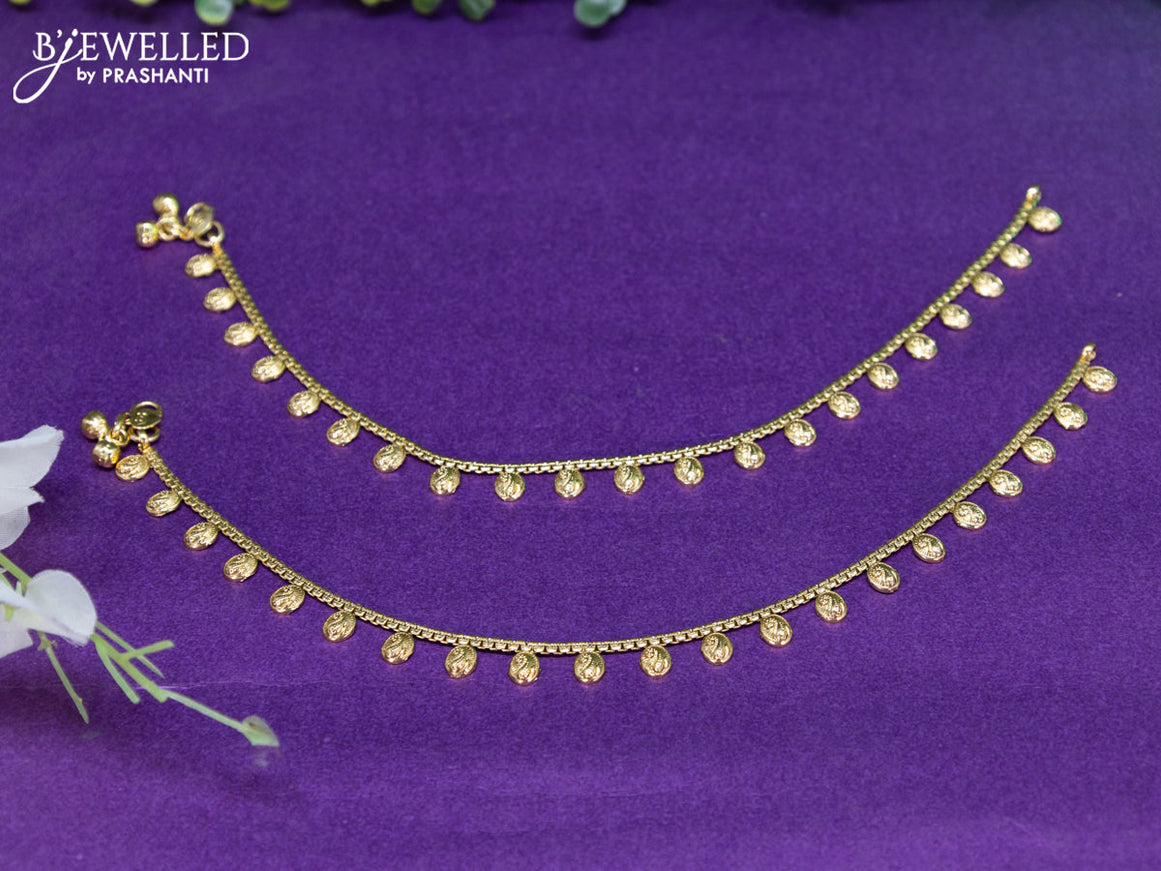 Antique anklet with simple design