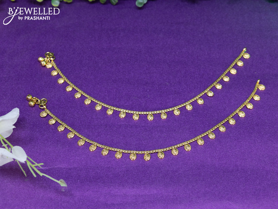 Antique anklet with simple design