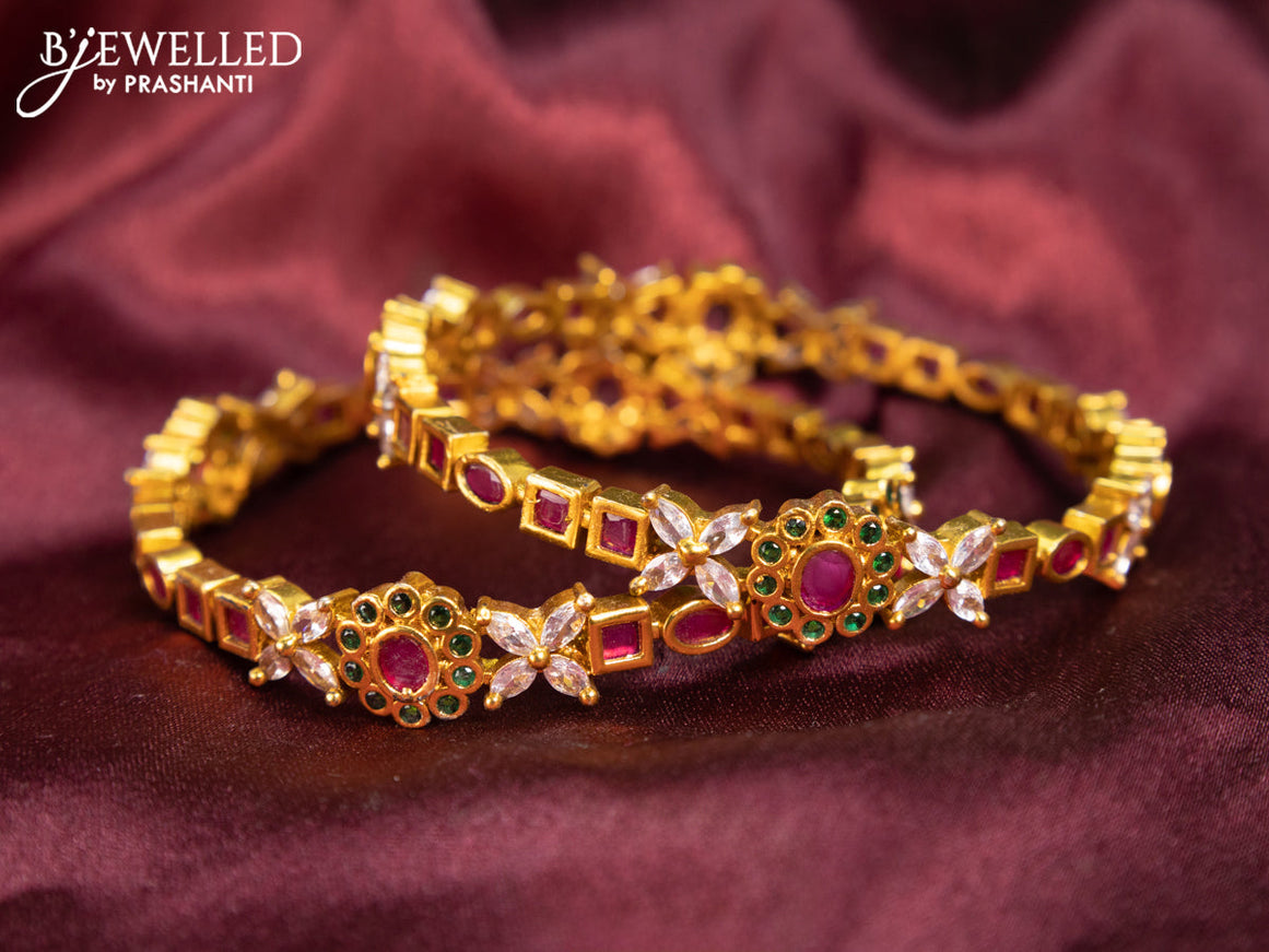 Antique bangle with kemp and cz stones