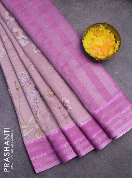 Maheshwari silk cotton saree pastel pink and pink with allover floral prints and thread & zari woven border