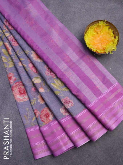 Maheshwari silk cotton saree grey and pink shade with allover floral prints and thread & zari woven border