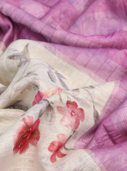 Maheshwari silk cotton saree cream and pink shade with allover floral prints and thread & zari woven border