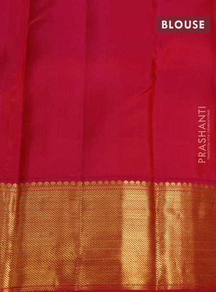 Pure kanjivaram silk saree green and pink with plain body and zari woven border