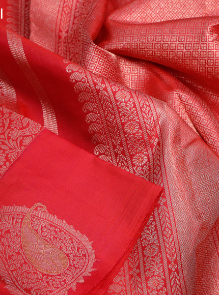 Pure kanjivaram silk saree dark pink with allover thread woven brocade weaves and zari woven paisley butta border