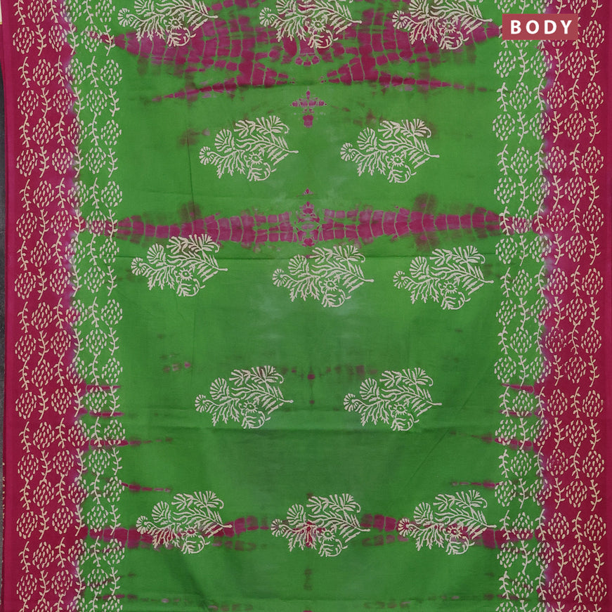 Jaipur cotton saree green and magenta pink with tie & dye butta prints and printed border