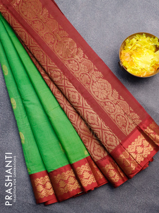 Gadwal cotton saree light green and maroon with zari woven buttas and temple design zari woven border