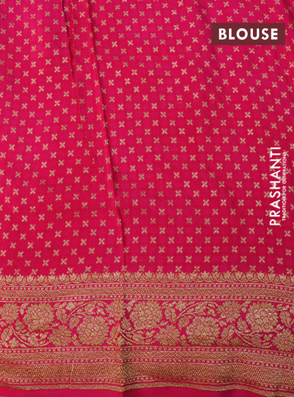 Pure banarasi crepe silk saree pink with allover thread weaves and woven border