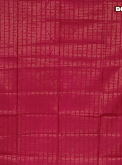 Munga jacquard saree dark pink with allover geometric zari weaves and zari woven border