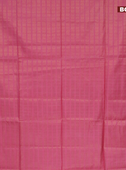 Munga jacquard saree peach pink with allover geometric zari weaves and zari woven border