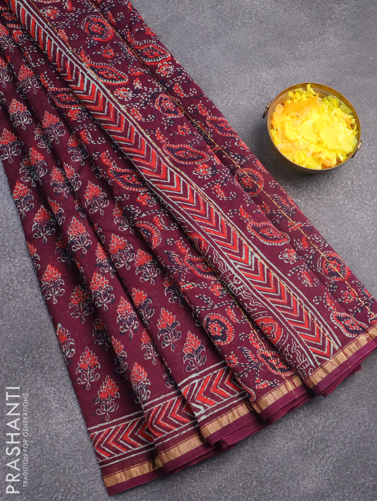 Buy Bagru Block Printed Mul Cotton Saree - Black, White & Red Online