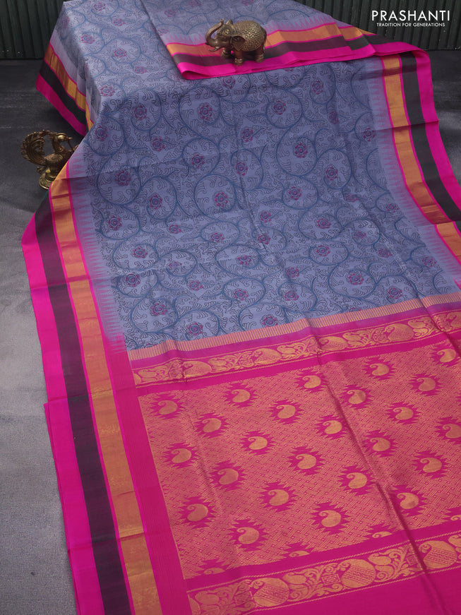 Silk cotton saree grey and pink with allover kalamkari prints and temple deisgn zari woven simple border