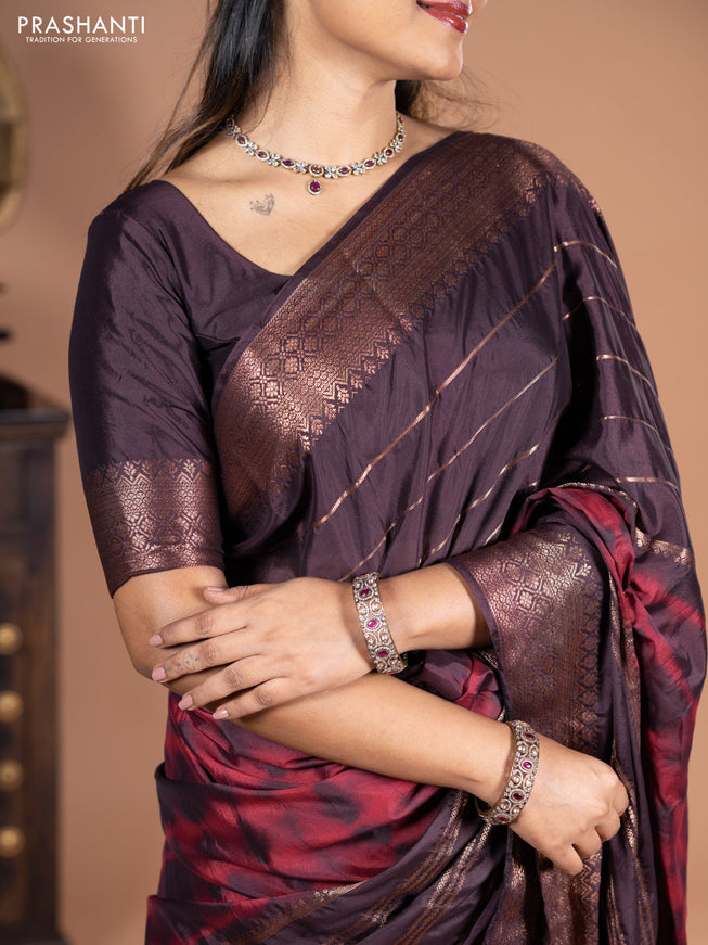 Semi crepe saree maroon and coffee brown with allover tie & dye prints and long zari woven border