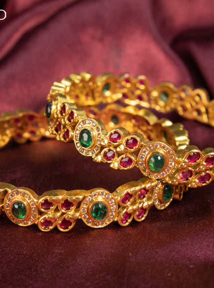 Antique bangle with kemp and cz stones