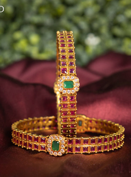 Antique bangle with kemp and cz stones