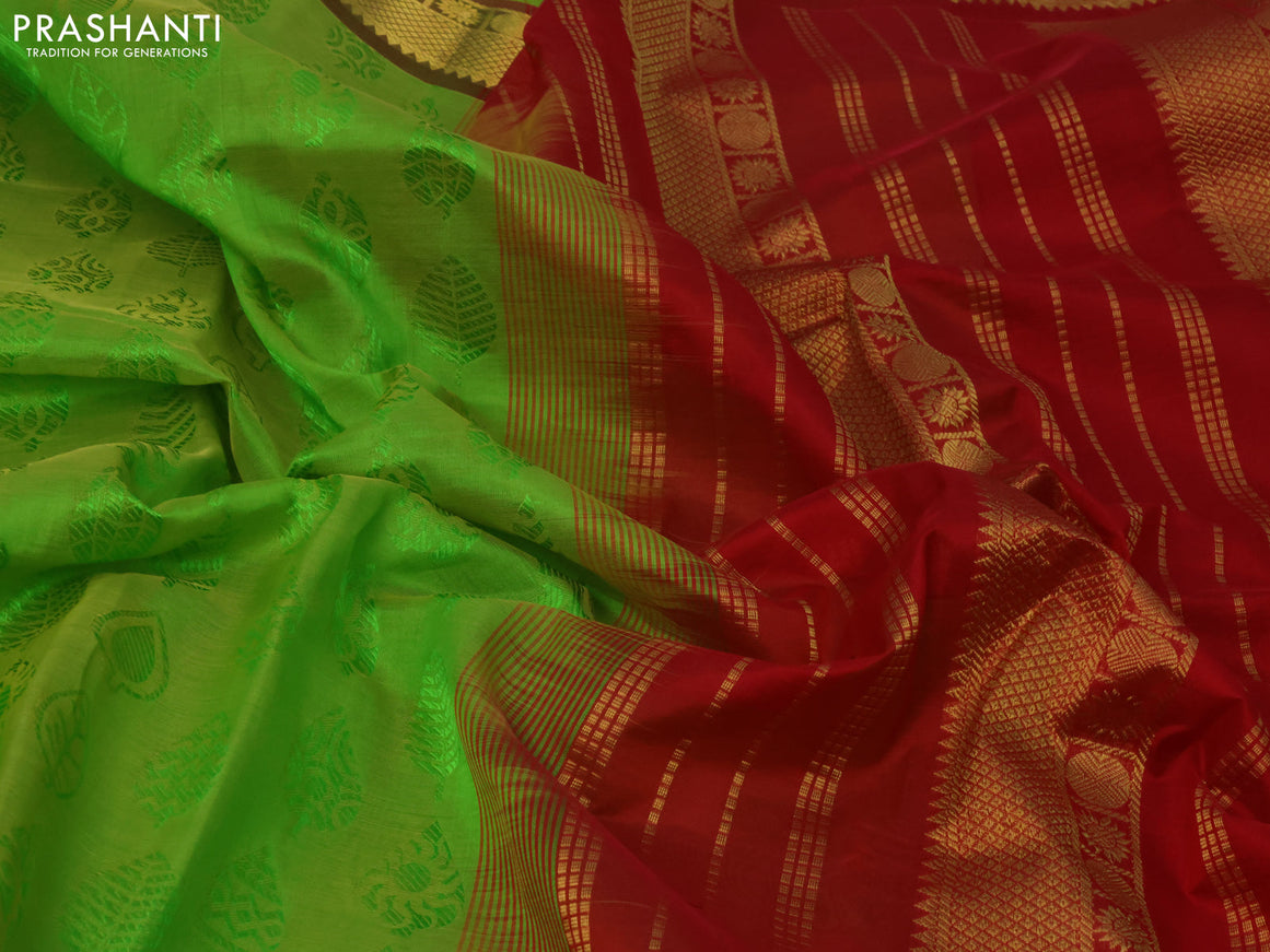 Silk cotton saree dual shade of light green and red with allover self emboss jaquard and zari woven border