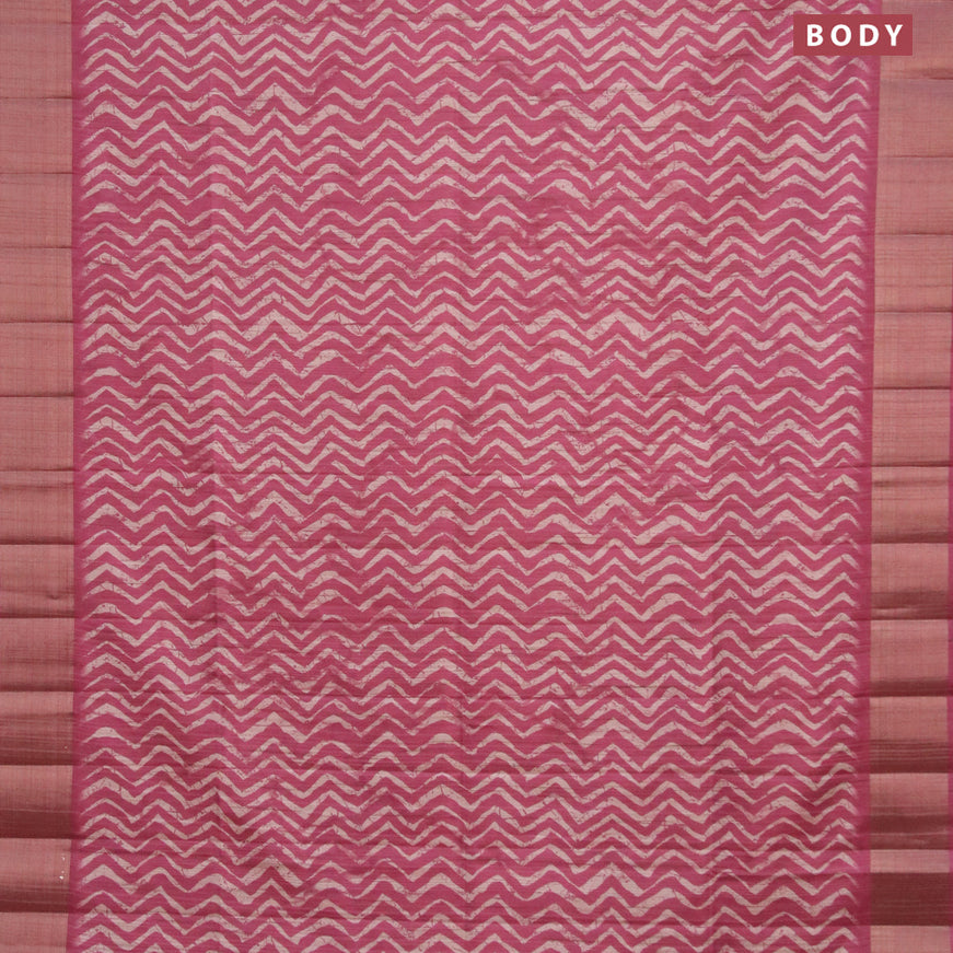 Semi matka saree pink shade and beige with allover zig zag prints and zari woven border