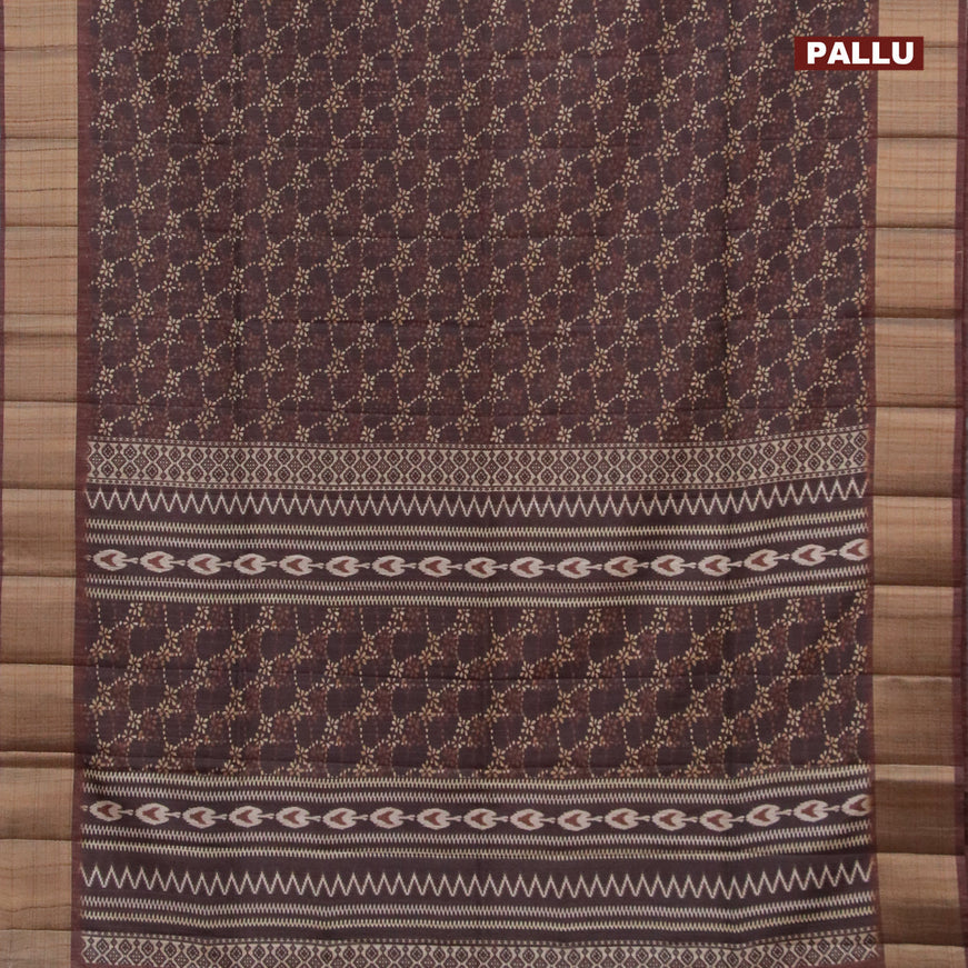 Semi matka saree brown with allover prints and zari woven border