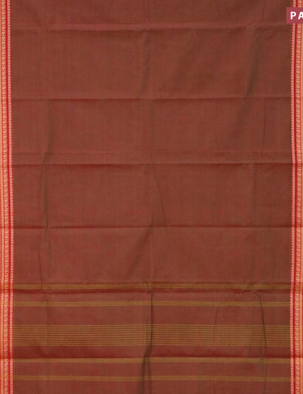 Chettinad cotton saree manthulir green and maroon with plain body and thread woven border - kalamkari printed blouse