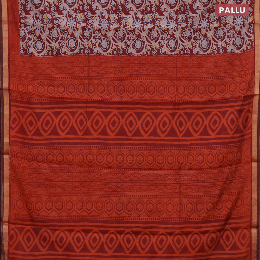 Muslin cotton saree maroon with allover floral prints and small zari woven border