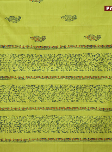 Poly cotton block printed saree flourescent green and orange with paisley butta prints in borderless style