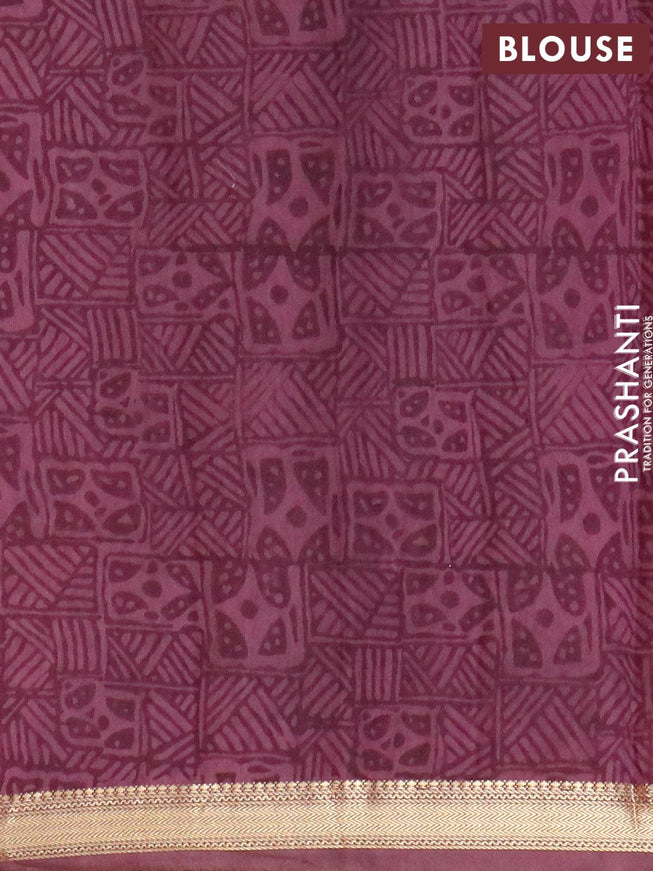 Malai silk saree beige magenta pink and wine shade with allover zig zag prints and zari woven border