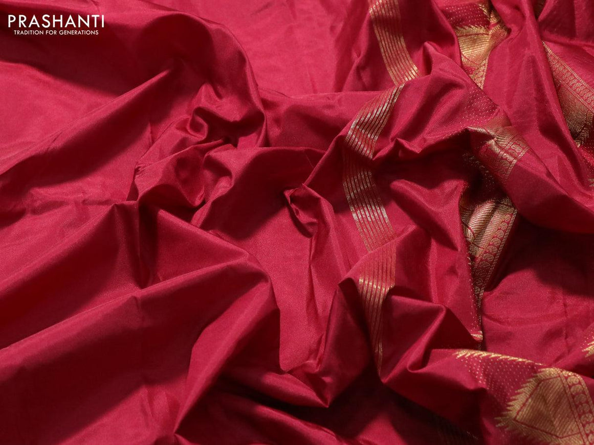 Kanjivaram silk saree maroon with plain body and temple design zari woven border