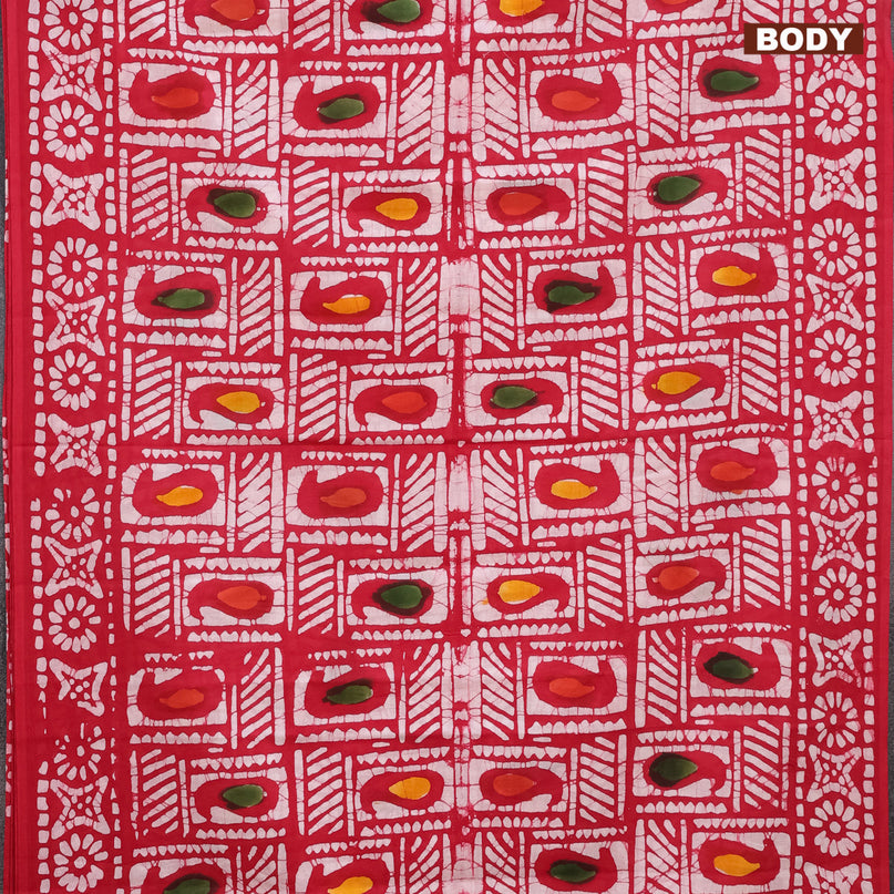 Jaipur cotton saree red and off white with allover batik prints in borderless style