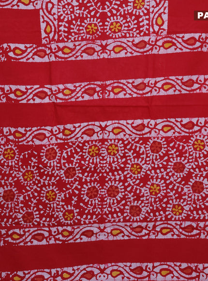 Jaipur cotton saree red with allover batik prints in borderless style